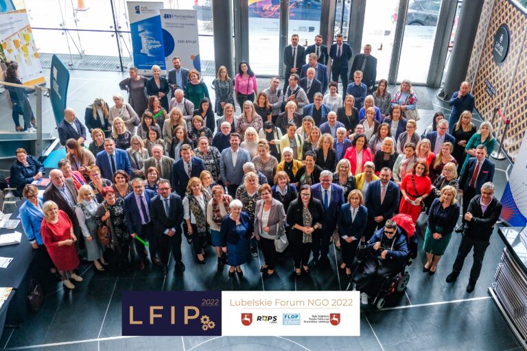 Relacja z Lubelskiego Forum NGO i Lubelskiego Forum Inicjatyw Pozarządowych 2022 (LFIP 2022) zorganizowanego w dn. 27-28 września 2022 r. w Lubelskim Centrum Konferencyjnym w Lublinie.